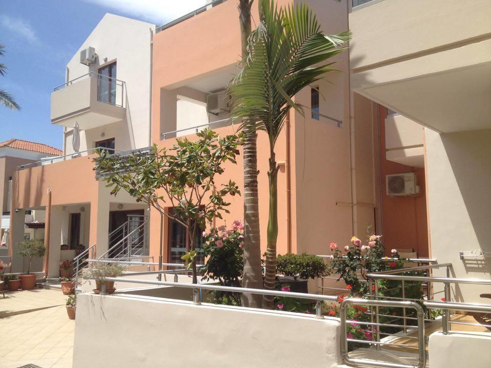 Kallitsakis Beach Platanias  Luaran gambar